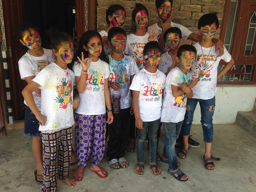 Enfants accueillis par l'association AAA au Népal